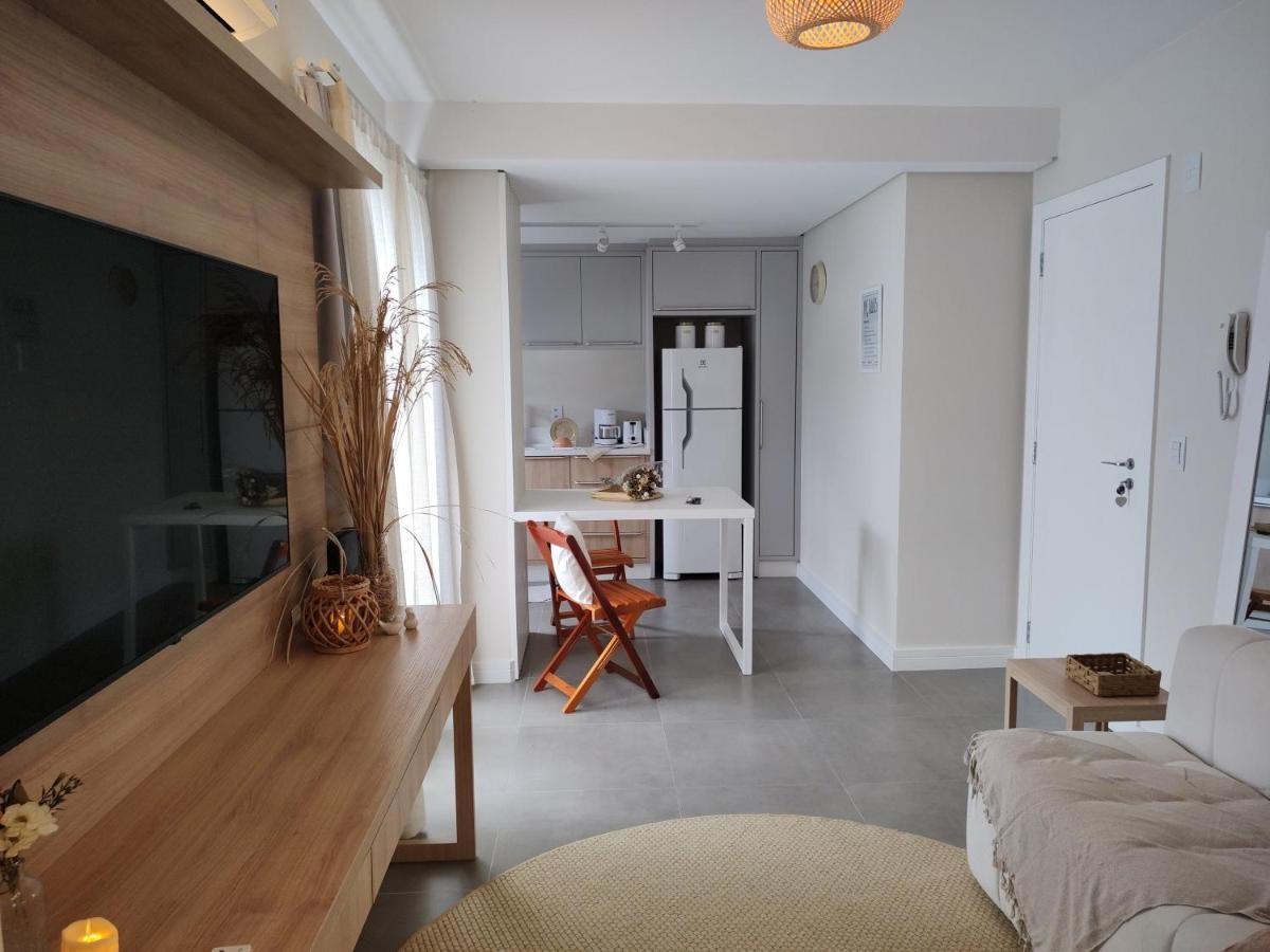 Loft 401 Perto Da Vila Germanica E Centro بلوميناو المظهر الخارجي الصورة